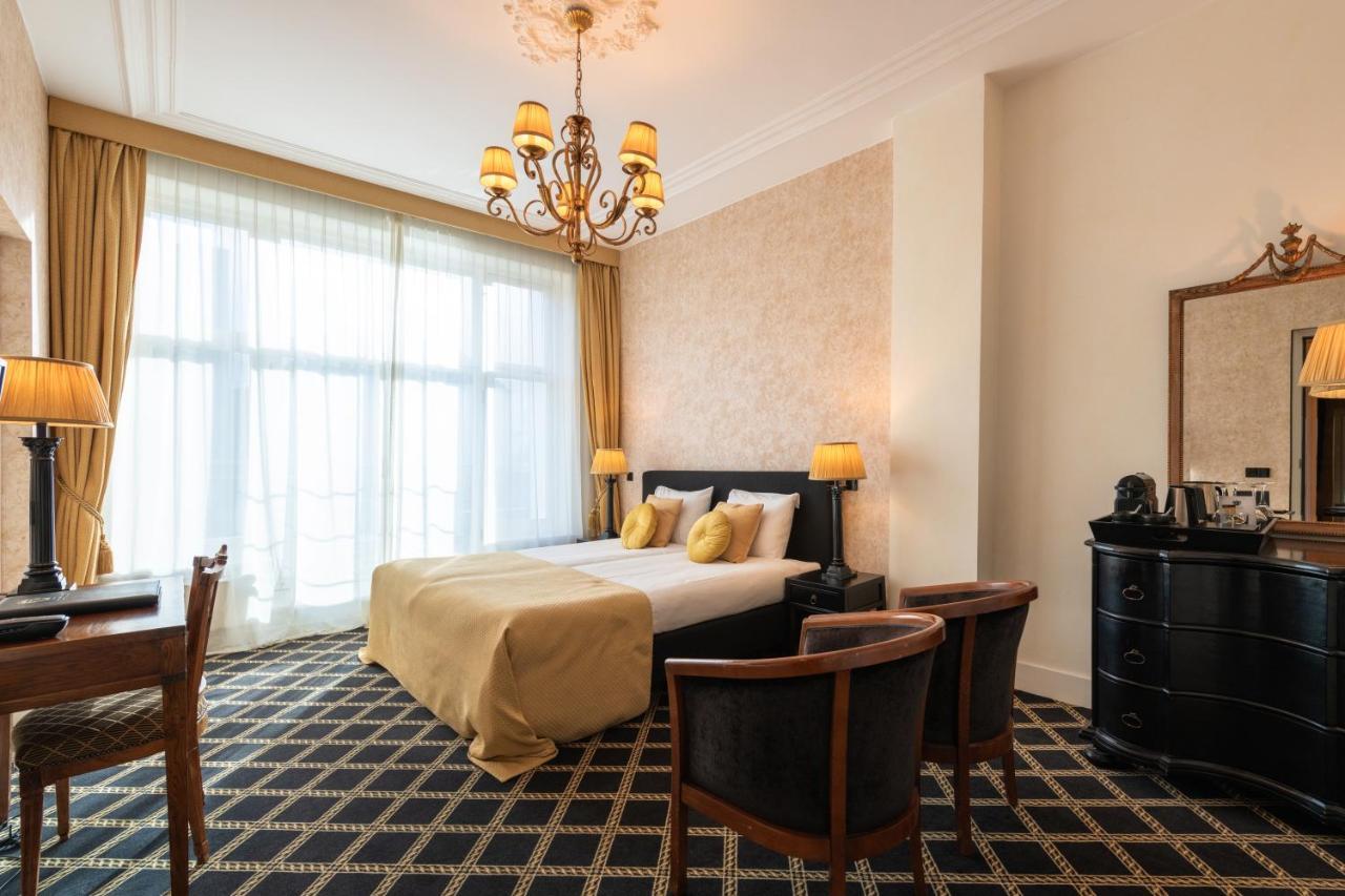 Grand Boutique Hotel-Restaurant Huis Vermeer Deventer Luaran gambar
