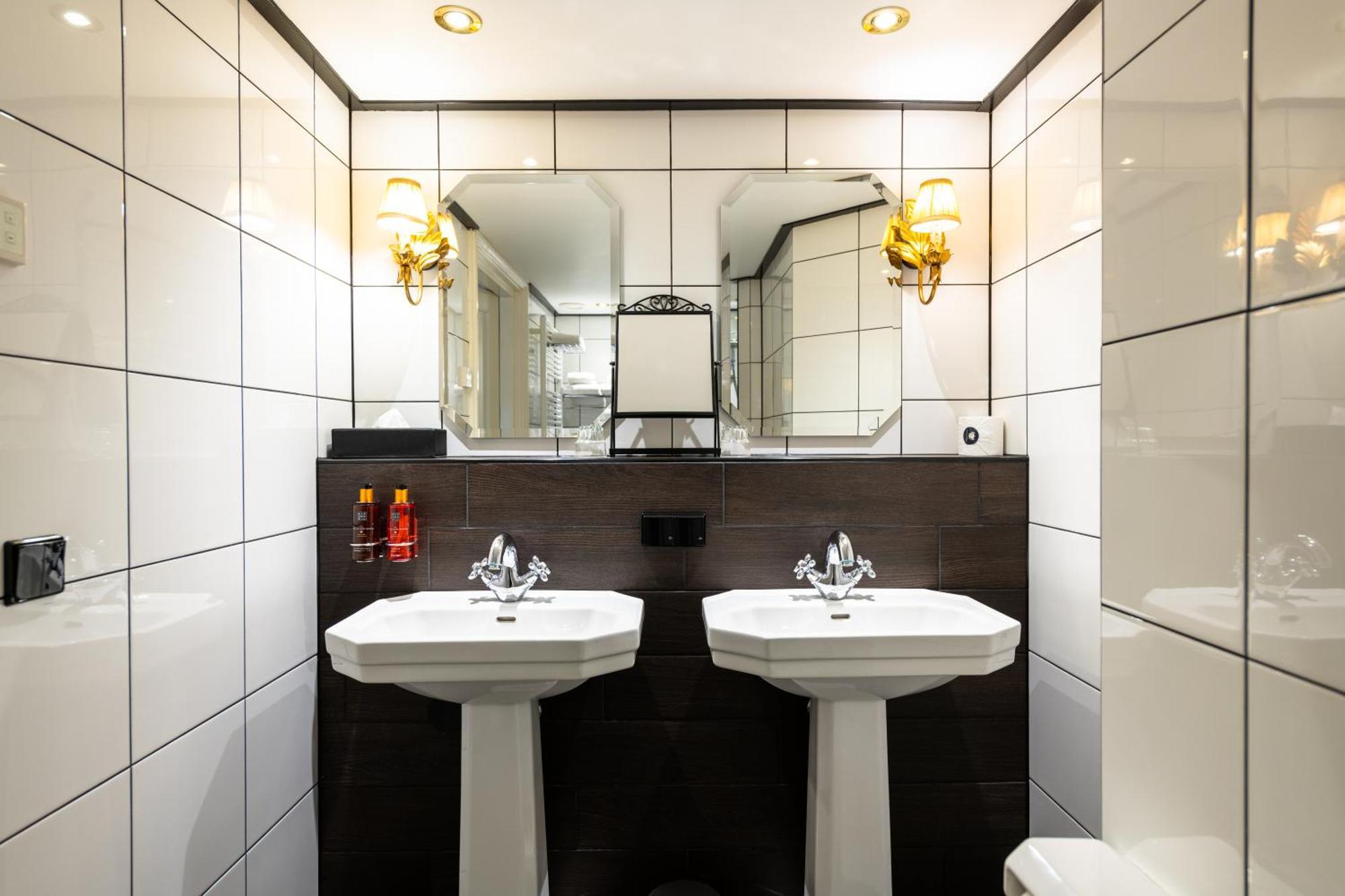 Grand Boutique Hotel-Restaurant Huis Vermeer Deventer Bilik gambar
